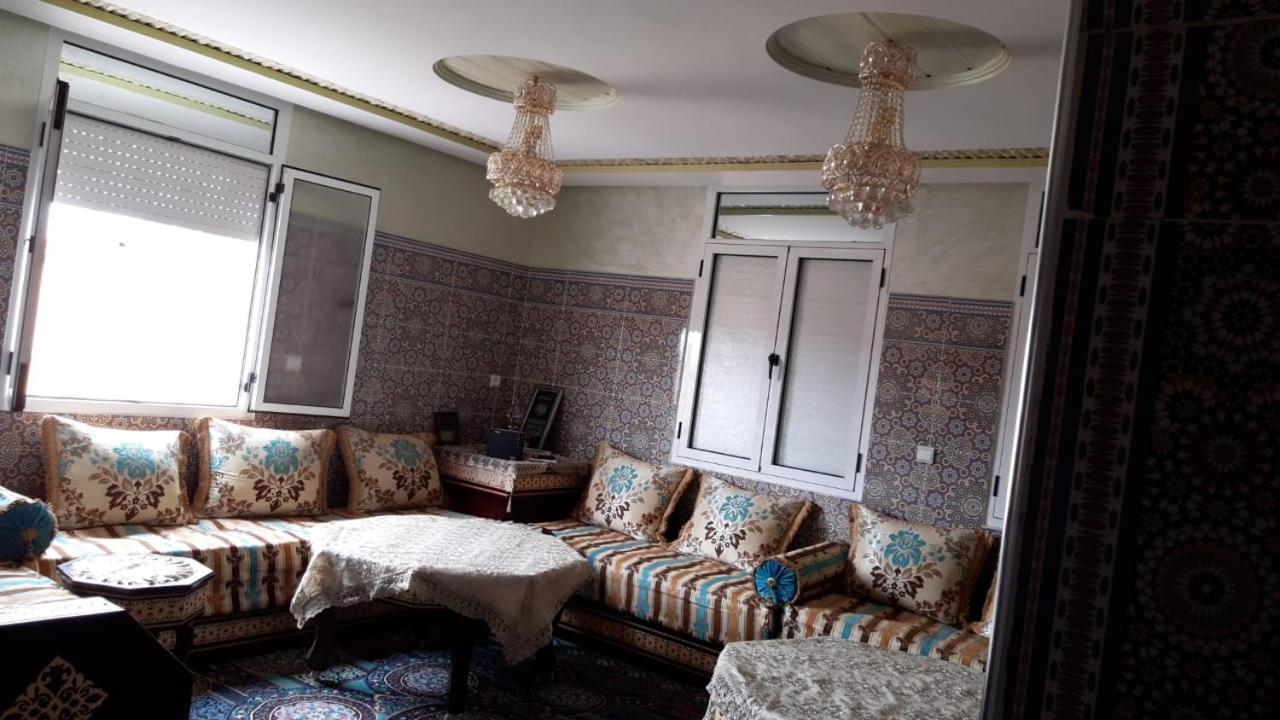 شقق و غرف للكراء اليومي Apartments And Rooms Equipped For Rent Errachidia Esterno foto